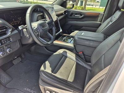 2025 GMC Yukon XL Denali