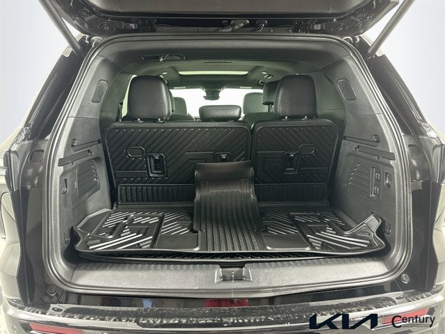 2025 Chevrolet Traverse AWD High Country