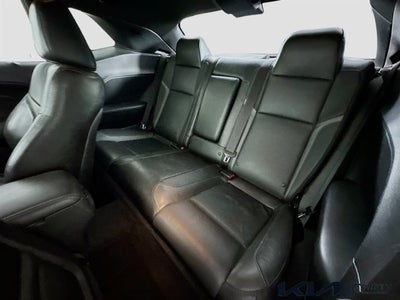 2018 Dodge Challenger SXT Plus