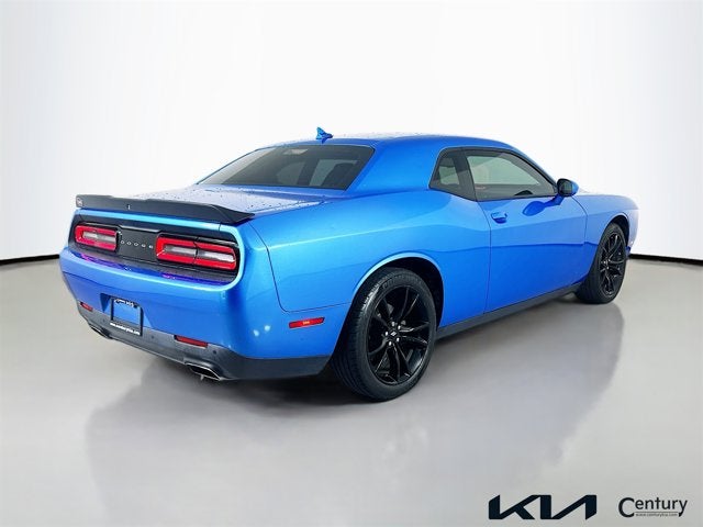 2018 Dodge Challenger SXT Plus