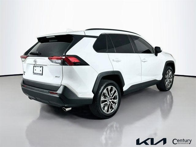 2019 Toyota RAV4 XLE Premium