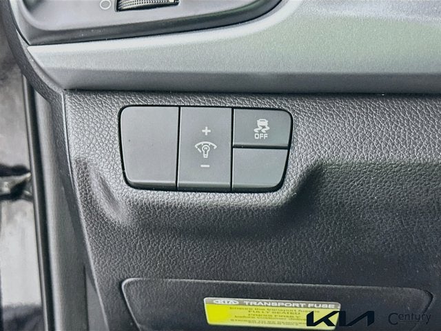2022 Kia Rio LX
