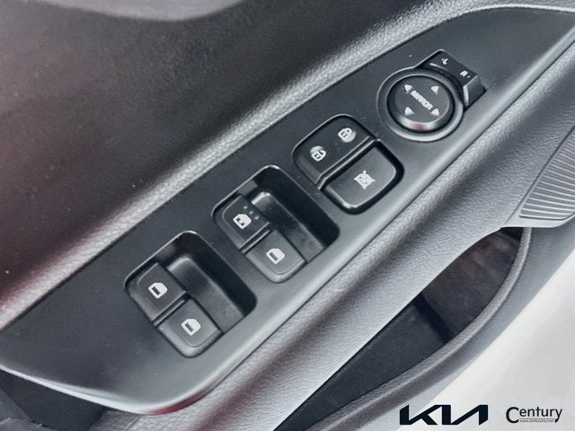 2023 Kia Rio 5-Door S