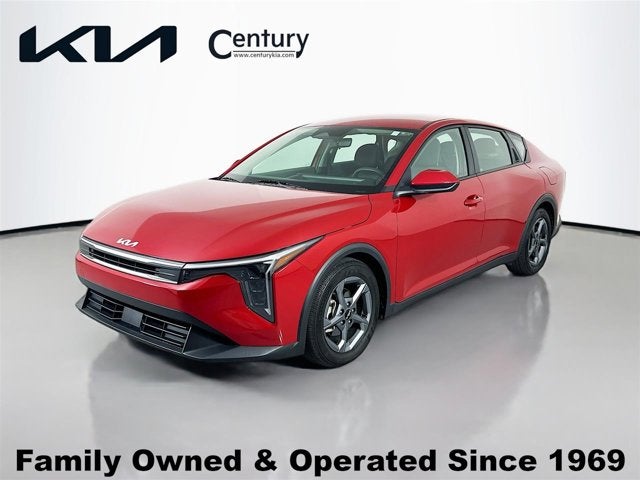 2025 Kia K4 LXS AT's photo