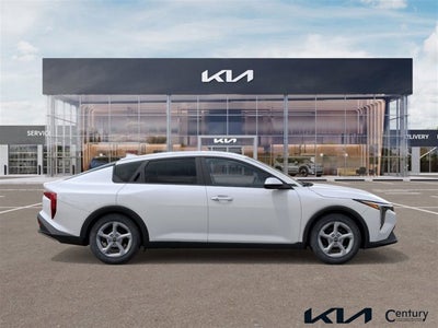 2025 Kia K4 LXS