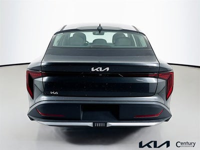 2026 Kia K4 LXS