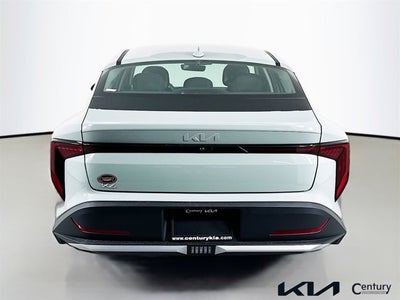 2026 Kia K4 LXS