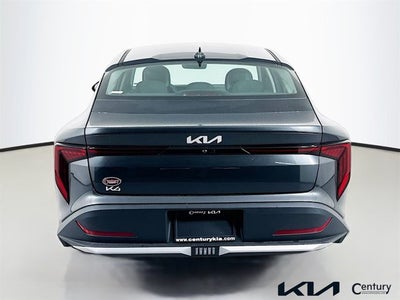2026 Kia K4 LXS