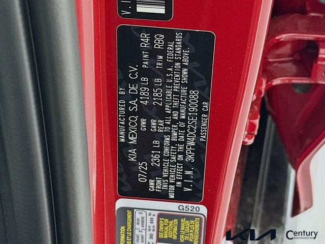 2025 Kia K4 GT-Line Turbo