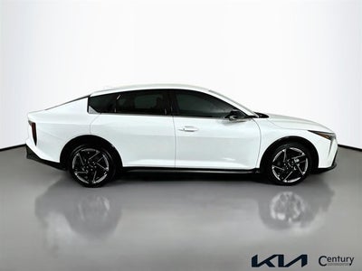 2025 Kia K4 GT-Line