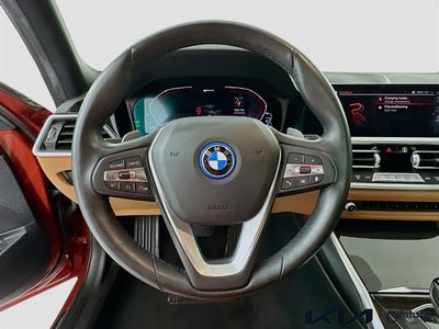 2022 BMW 3 Series 330e
