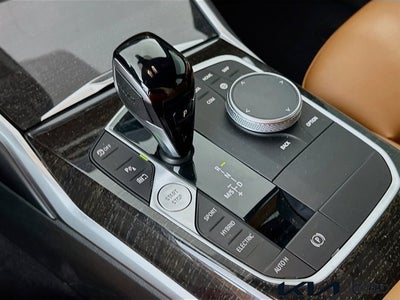 2022 BMW 3 Series 330e