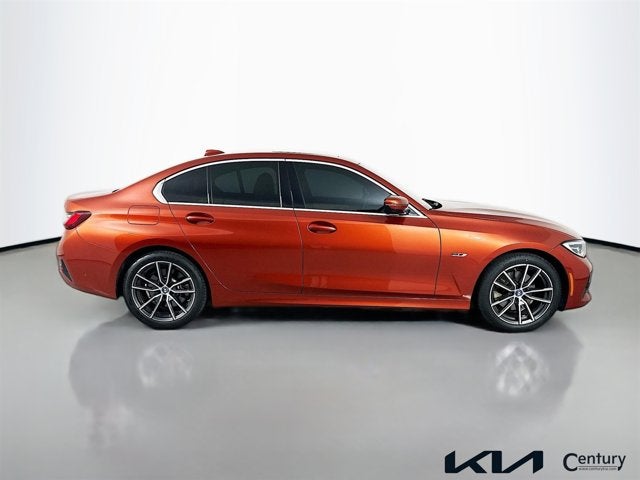 2022 BMW 3 Series 330e