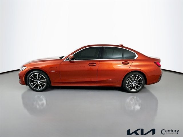2022 BMW 3 Series 330e