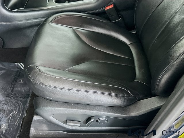 2019 Lincoln MKC Standard