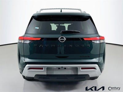 2024 Nissan Pathfinder Platinum