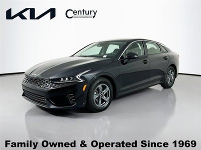 2022 Kia K5 LX