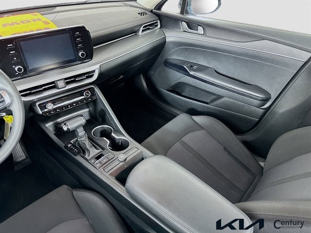 2022 Kia K5 LX