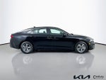 2022 Kia K5 LX