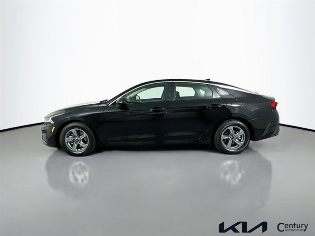 2022 Kia K5 LX