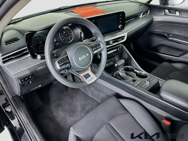 2022 Kia K5 LX