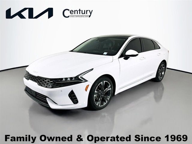 2022 Kia K5 EX