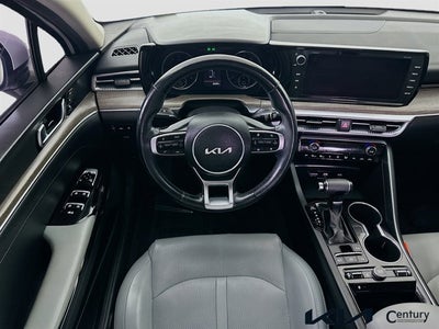 2022 Kia K5 EX