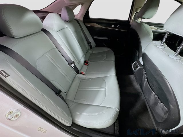 2022 Kia K5 EX