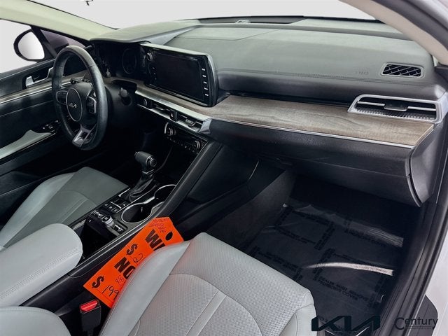2022 Kia K5 EX