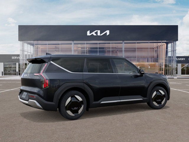 2026 Kia EV9 Light Long Range