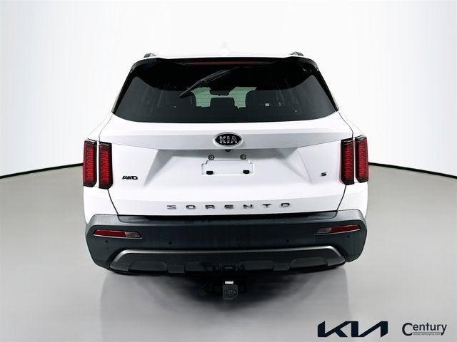 2021 Kia Sorento S