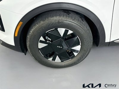 2027 Kia Sportage Hybrid LX