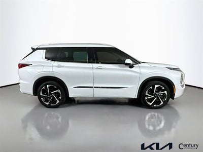 2022 Mitsubishi Outlander SEL