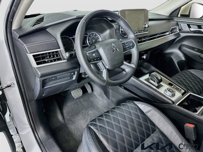2022 Mitsubishi Outlander SEL