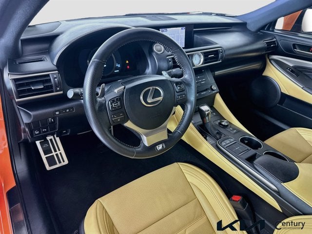 2017 Lexus RC 200t