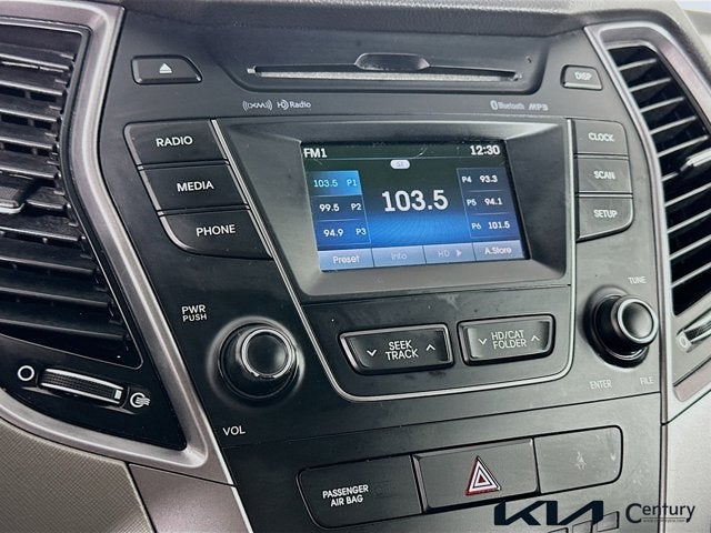 2016 Hyundai Santa Fe SE