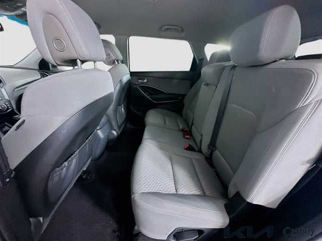 2016 Hyundai Santa Fe SE