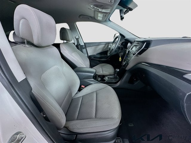 2016 Hyundai Santa Fe SE