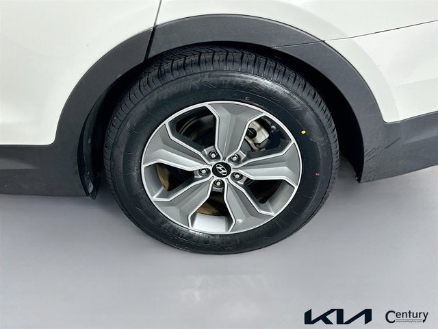 2016 Hyundai Santa Fe SE