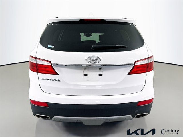 2016 Hyundai Santa Fe SE