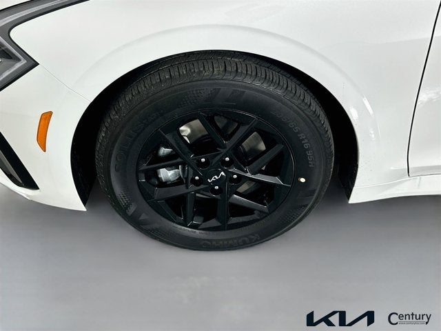 2027 Kia K5 LXS