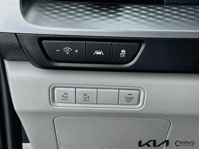 2022 Kia Carnival LX