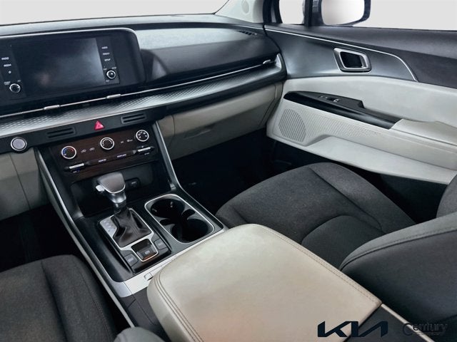2022 Kia Carnival LX