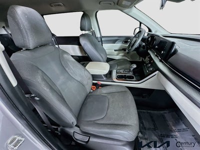 2022 Kia Carnival LX