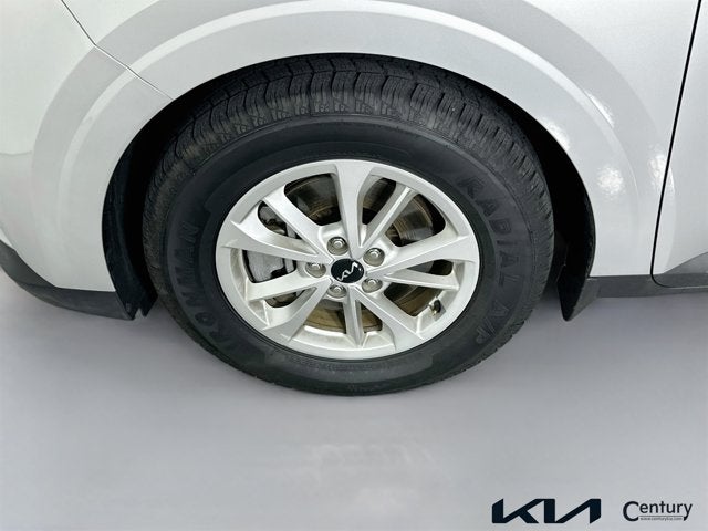 2022 Kia Carnival LX