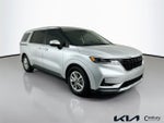 2022 Kia Carnival LX