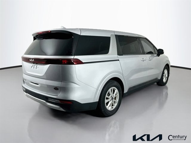 2022 Kia Carnival LX