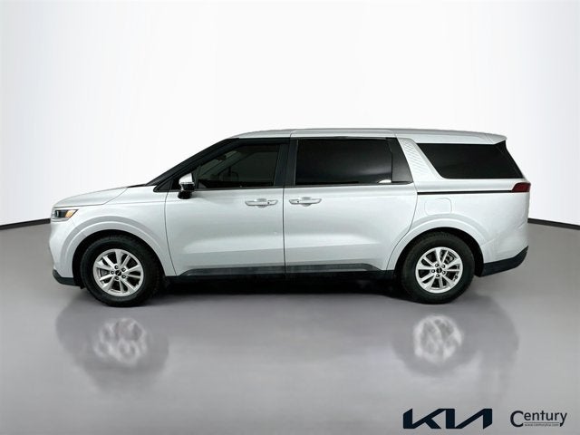 2022 Kia Carnival LX