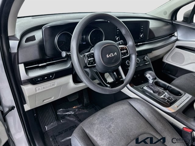 2022 Kia Carnival LX