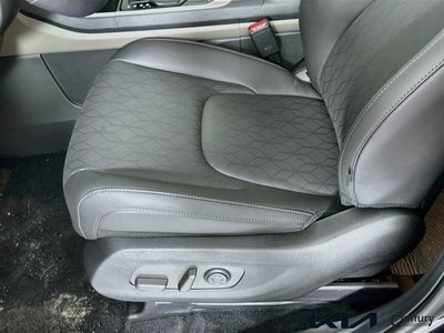 2027 Kia Carnival LXS